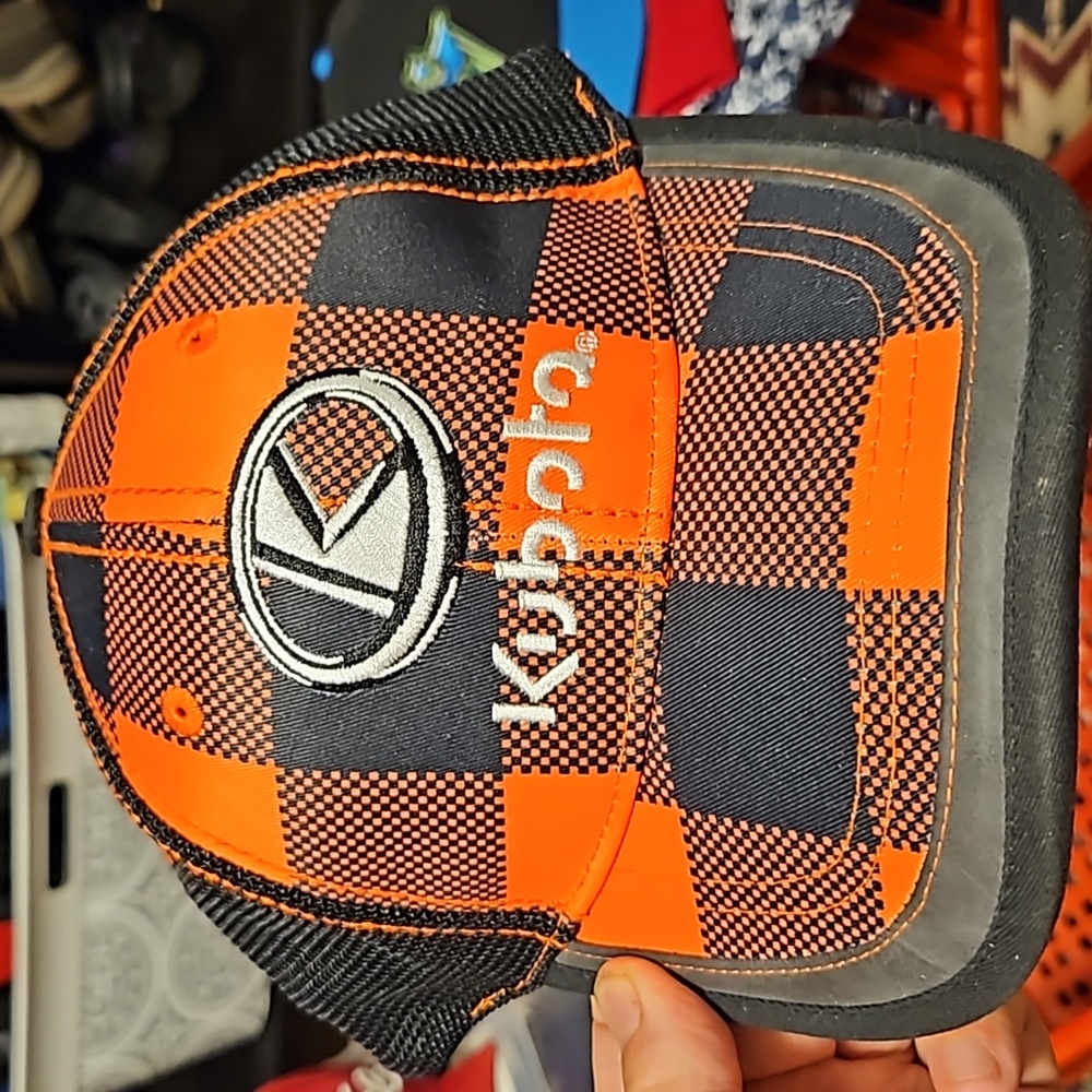 Kubota tractor cap ln